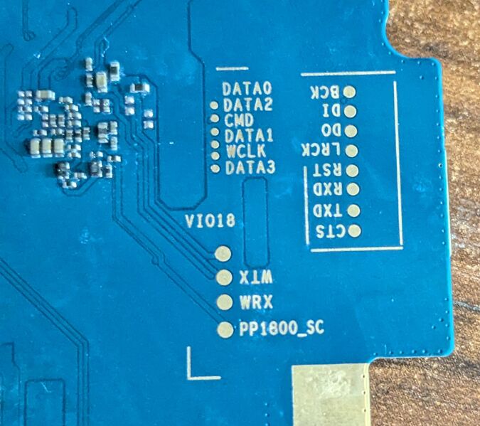 File:krane board pads emmc.jpg
